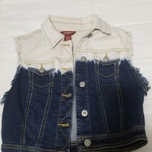 Jean's vest
